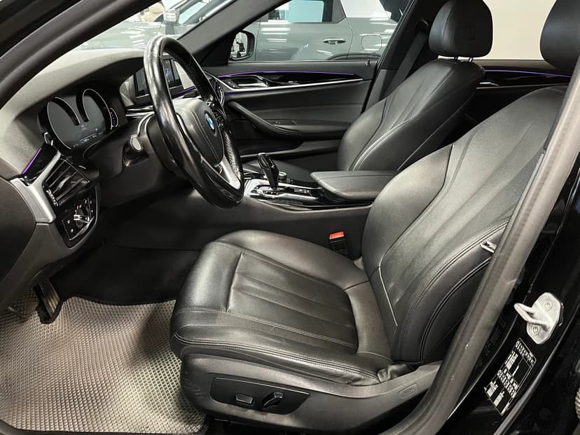 bmw-5 серия-2019-836-24