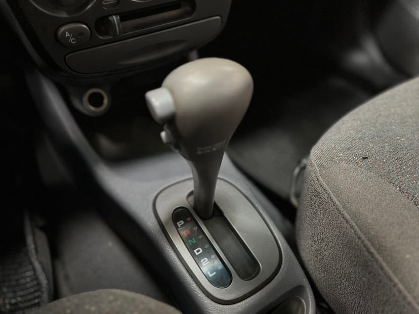 hyundai-accent-2004-1051-14