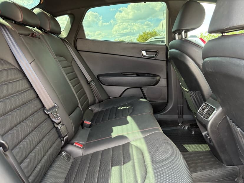 kia-optima-2019-115-31