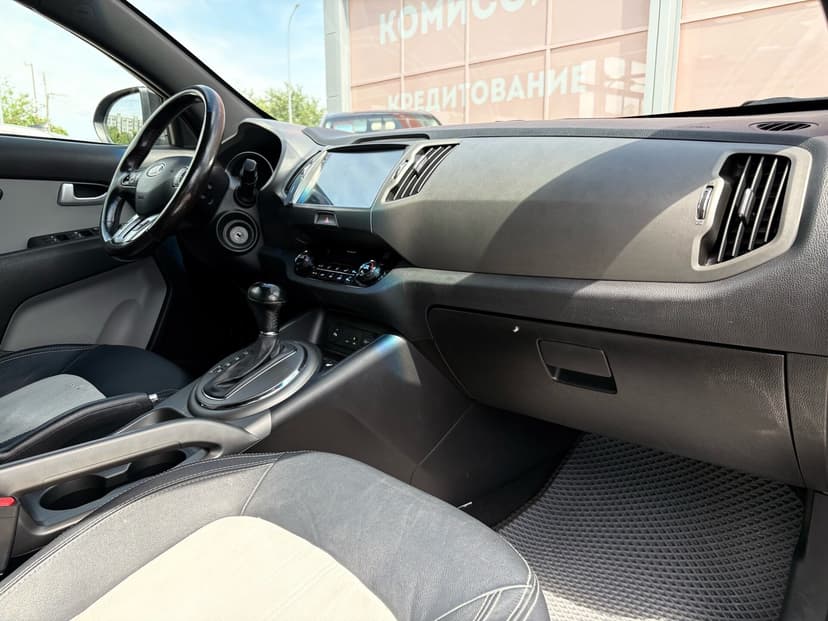 kia-sportage-2014-118-11