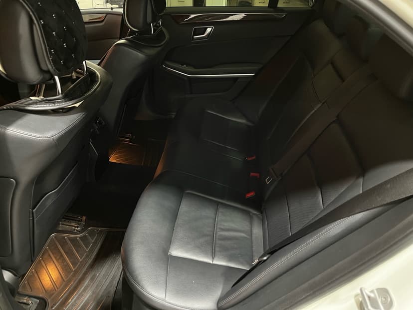 mercedes-benz-e-класс-2012-1-30