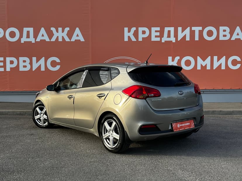 kia-ceed-2012-434-6