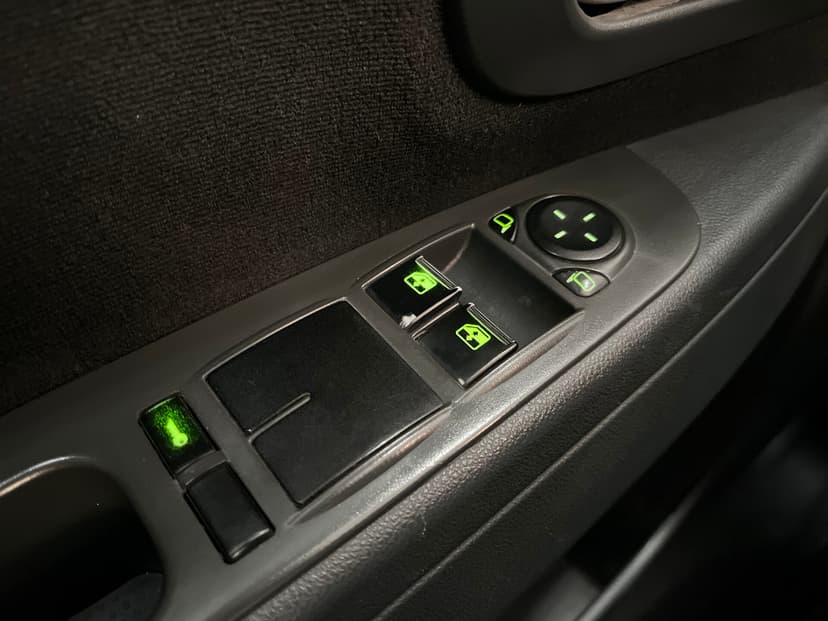 ваз (lada)-priora-2015-980-17