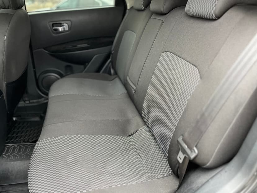 nissan-qashqai-2012-1081-24