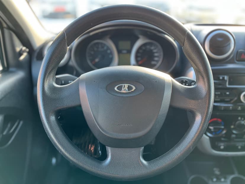 ваз (lada)-granta-2015-1015-11