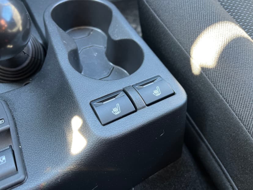 ваз (lada)-niva legend-2025-1261-17