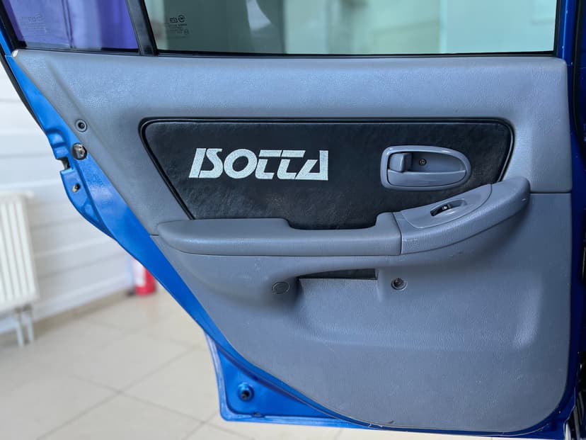 hyundai-elantra-2004-1218-21