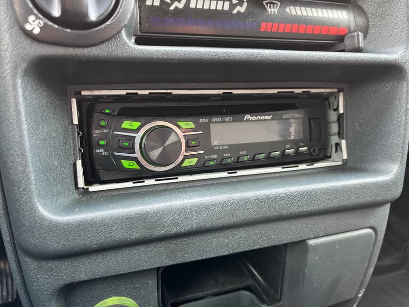 ваз (lada)-2114 samara-2011-979-13