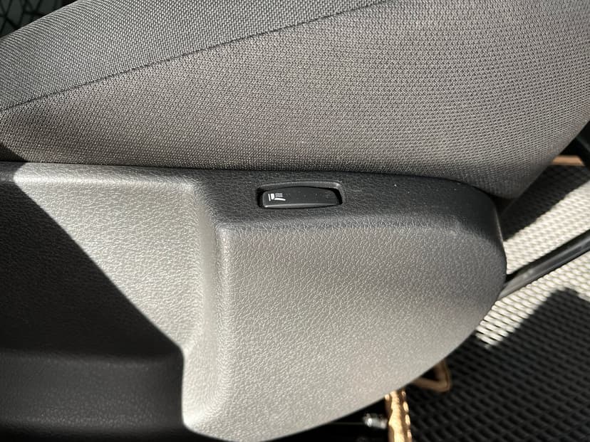 ваз (lada)-xray-2020-1282-18