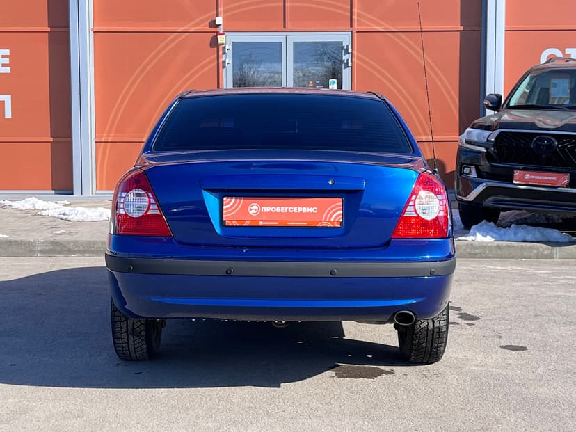 hyundai-elantra-2004-1218-5