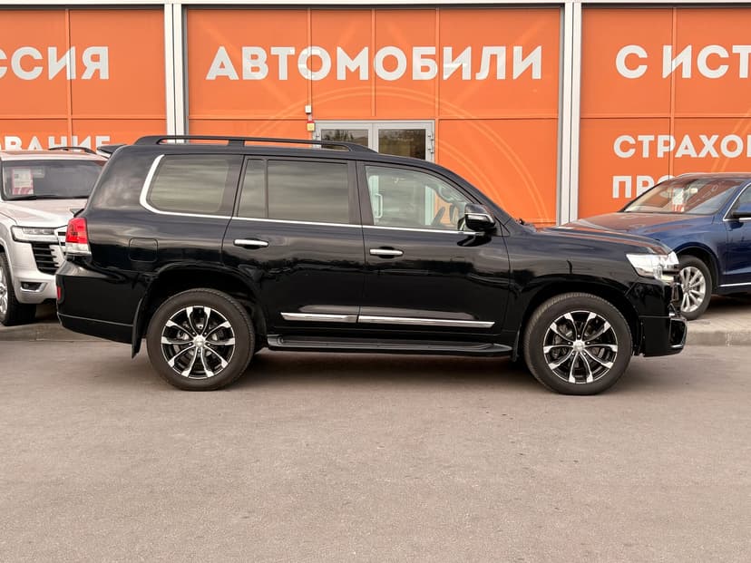 toyota-land cruiser-2015-6-3