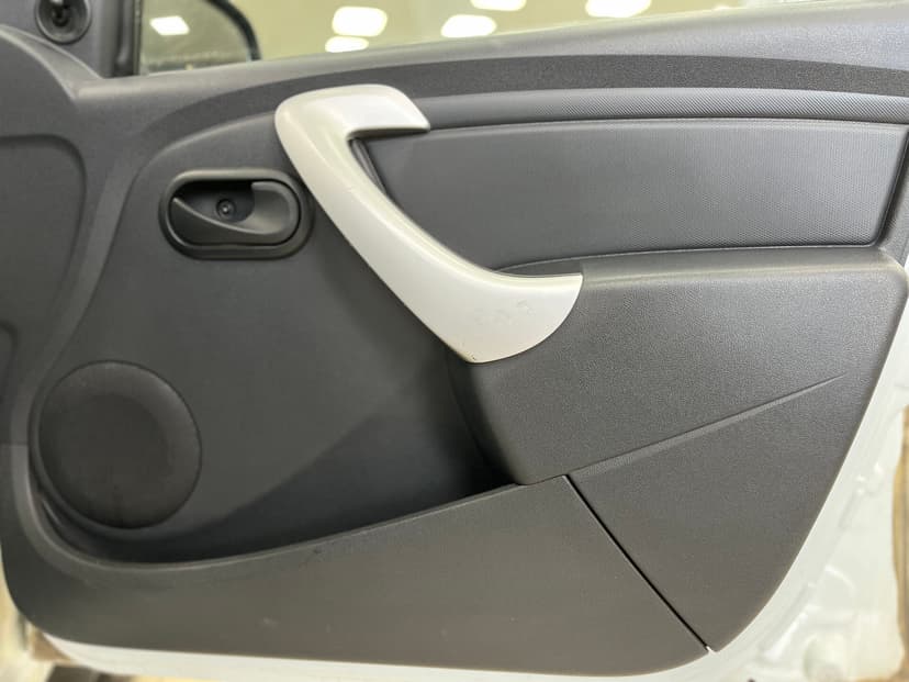 ваз (lada)-largus-2021-1038-21