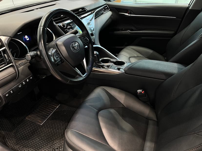 toyota-camry-2019-939-16