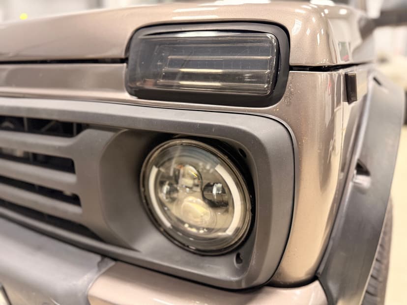 ваз (lada)-4x4 (нива)-2015-542-8