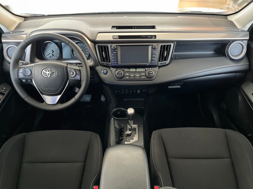 Toyota RAV4 с пробегом, 2019 год, Волгоград, 2.2 дизель, Автомат - вид 11