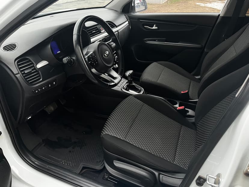 kia-rio-2018-833-23