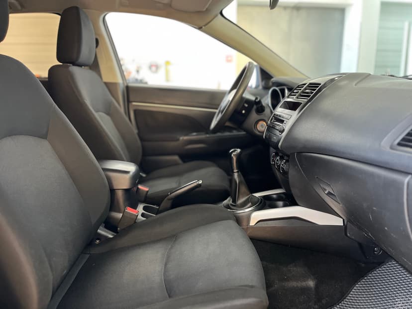 mitsubishi-asx-2012-919-20