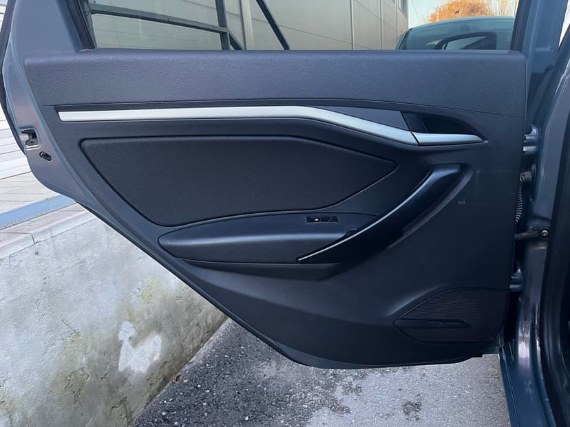 ваз (lada)-vesta-2020-641-23