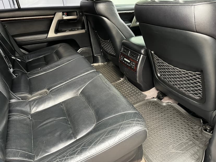 toyota-land cruiser-2011-771-25