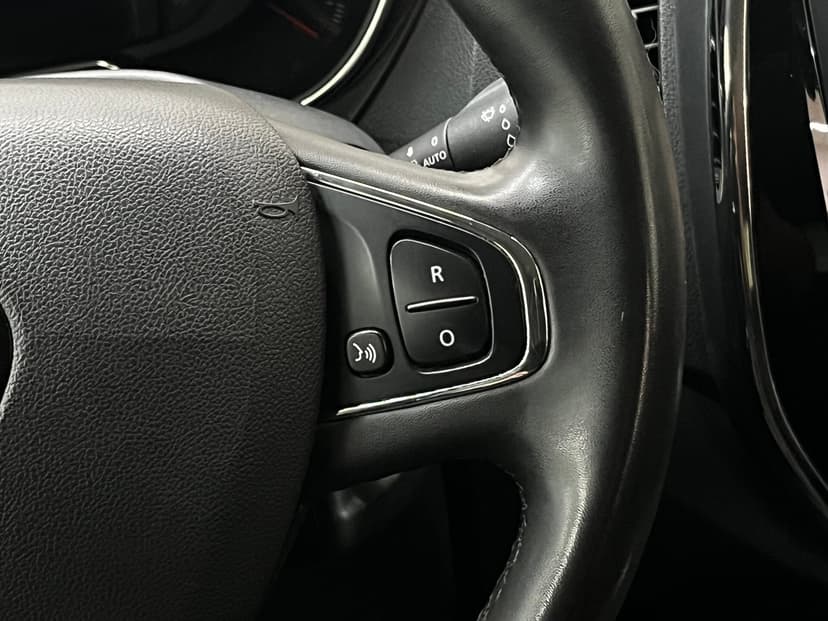 renault-kaptur-2018-732-16