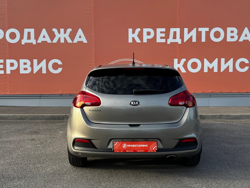kia-ceed-2012-434-5