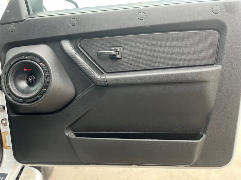 ваз (lada)-niva legend-2023-558-24