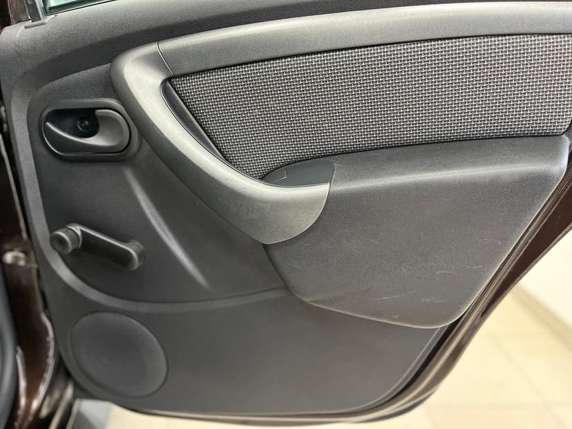 renault-duster-2018-900-24