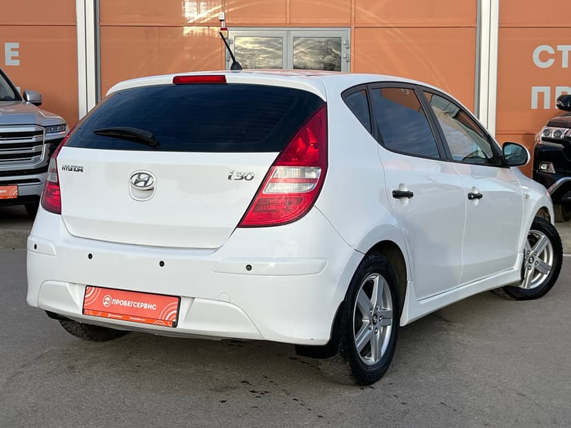 hyundai-i30-2010-859-4