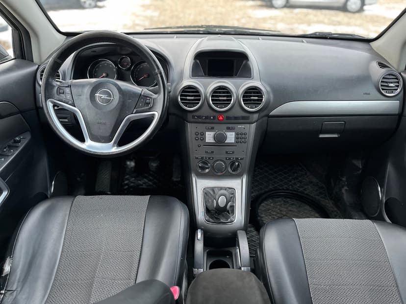 Opel Antara с пробегом, 2008 год, Волгоград, 2.4 бензин, Механика - вид 2