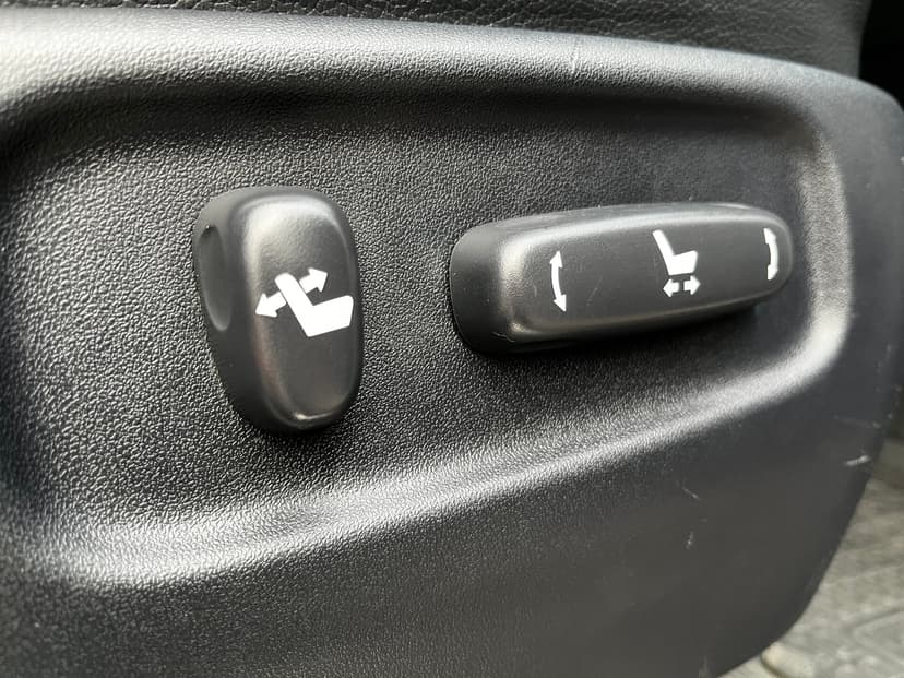 toyota-land cruiser-2011-771-30