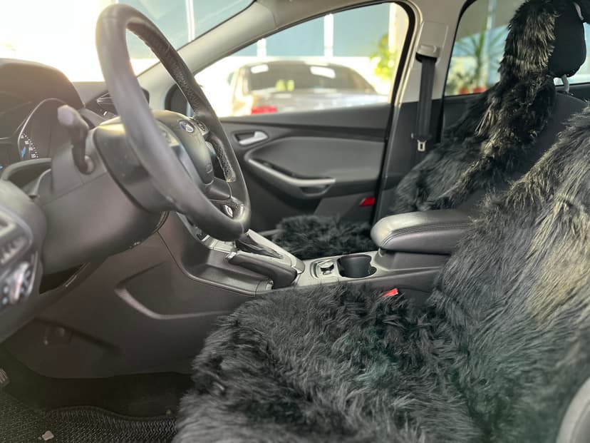 ford-focus-2014-1044-22