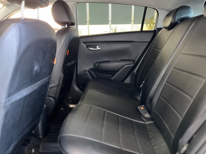 kia-rio x-line-2017-1219-26