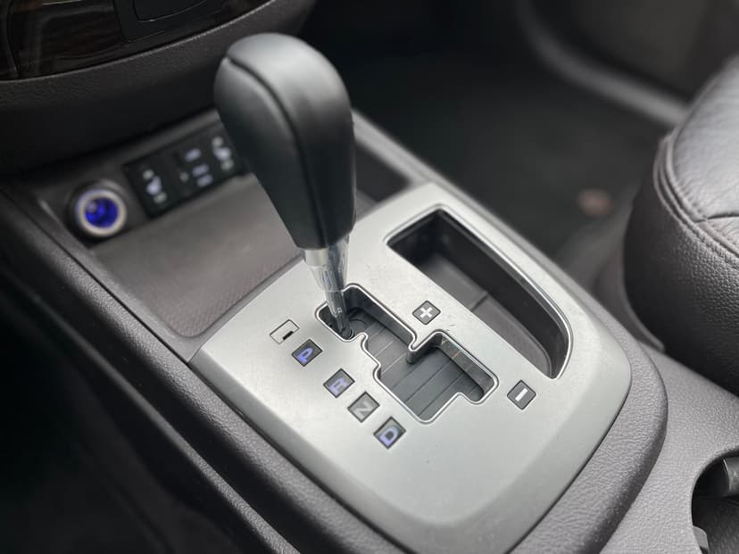 hyundai-santa fe-2010-1212-17