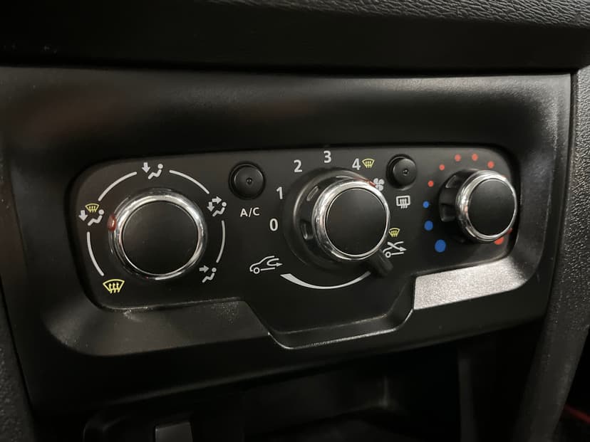 ваз (lada)-xray-2019-1050-16