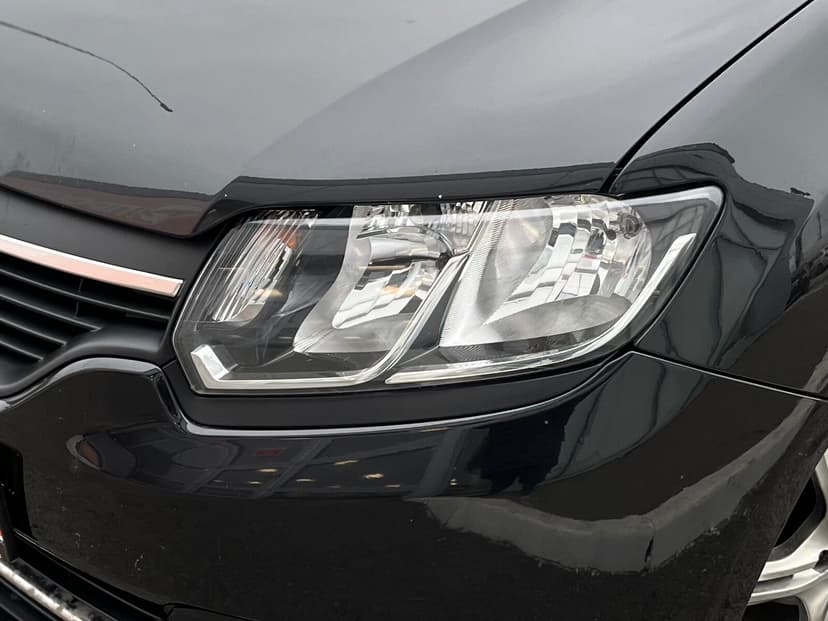 renault-logan-2015-769-9