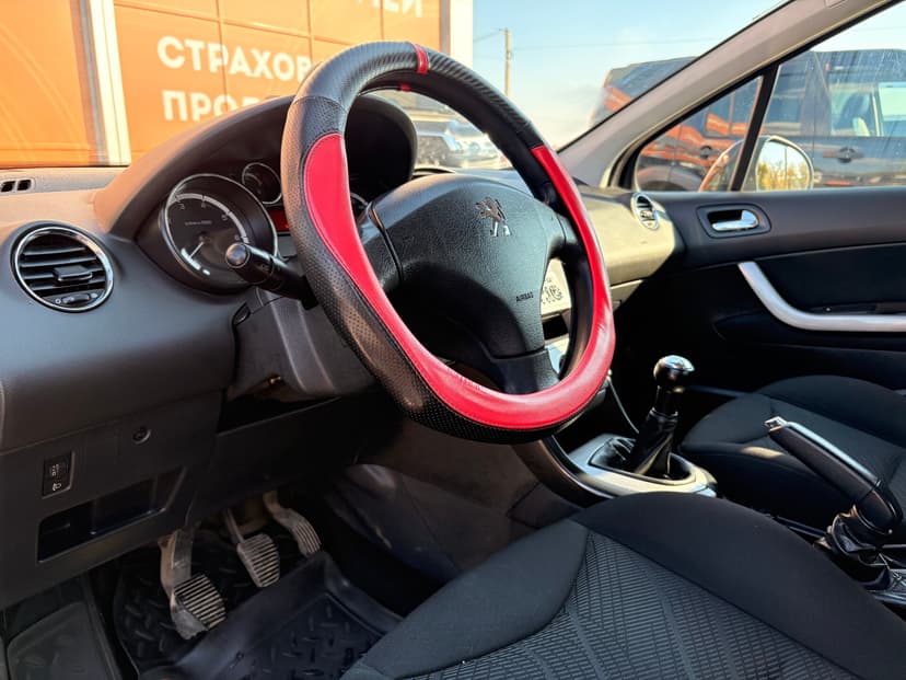 peugeot-308-2011-493-19