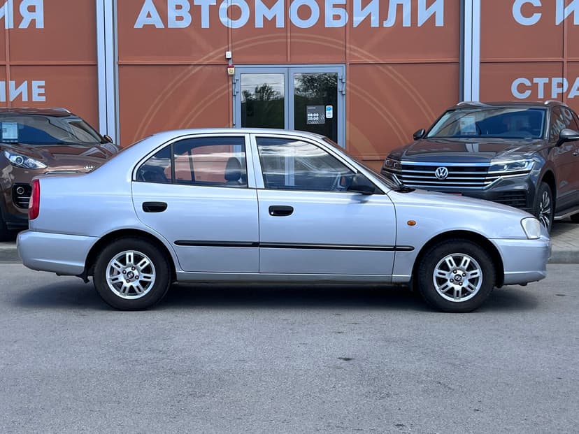 Hyundai Accent с пробегом, 2006 год, Волгоград, 1.5 бензин, Механика - вид 4
