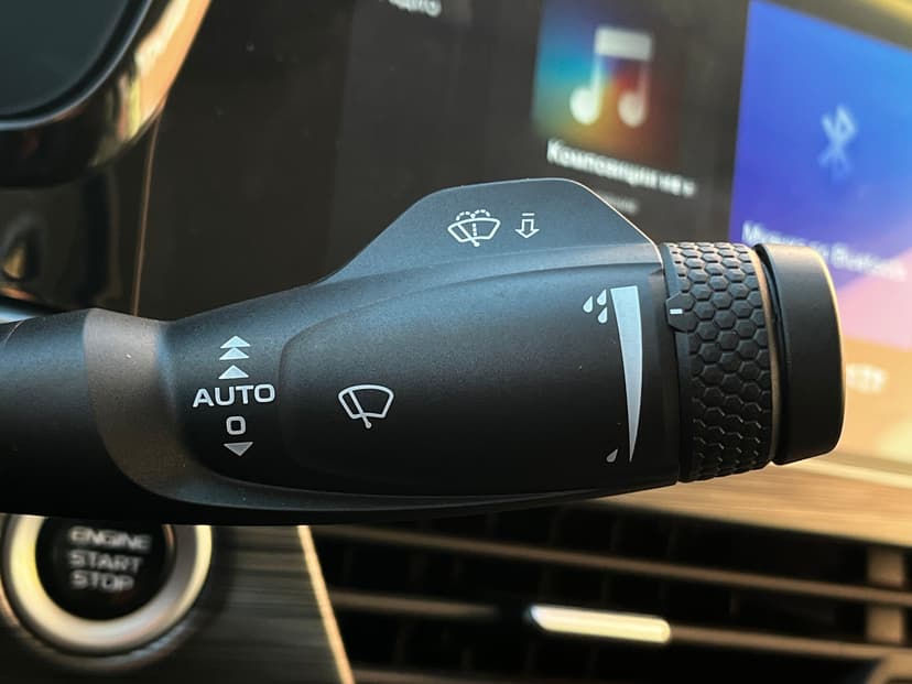 geely-tugella-2022-887-16