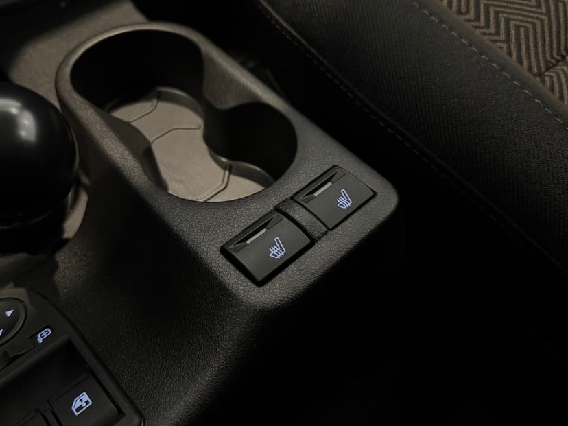 ваз (lada)-niva legend-2023-558-7