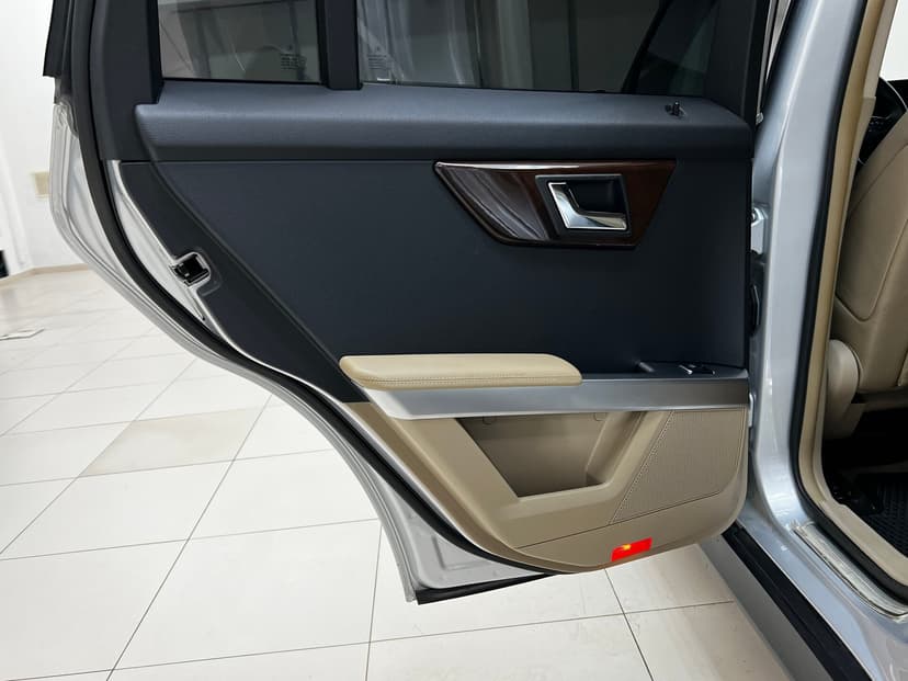 mercedes-benz-glk-класс-2011-1063-25