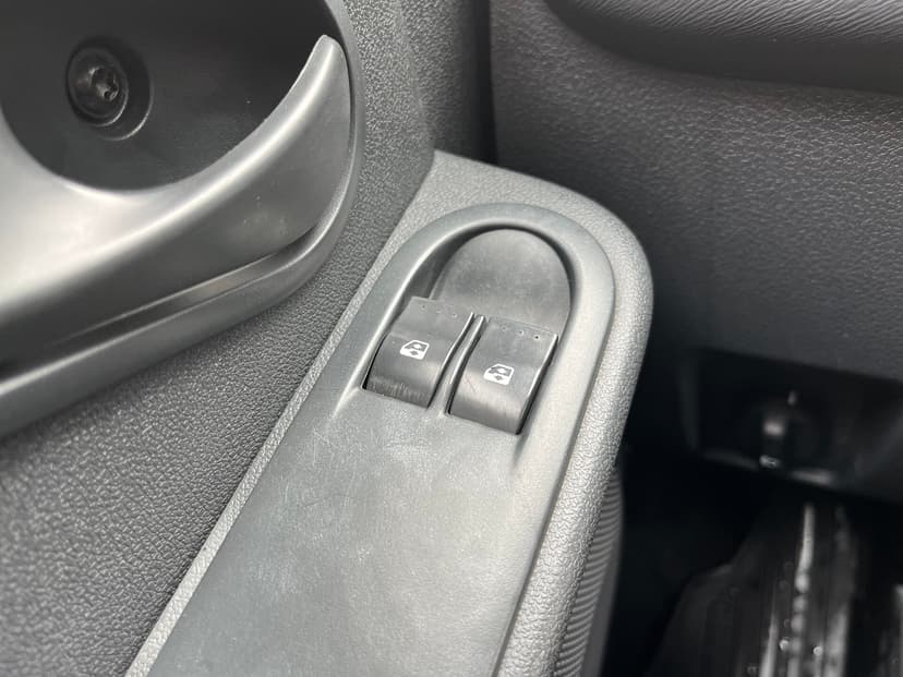 renault-duster-2012-172-15