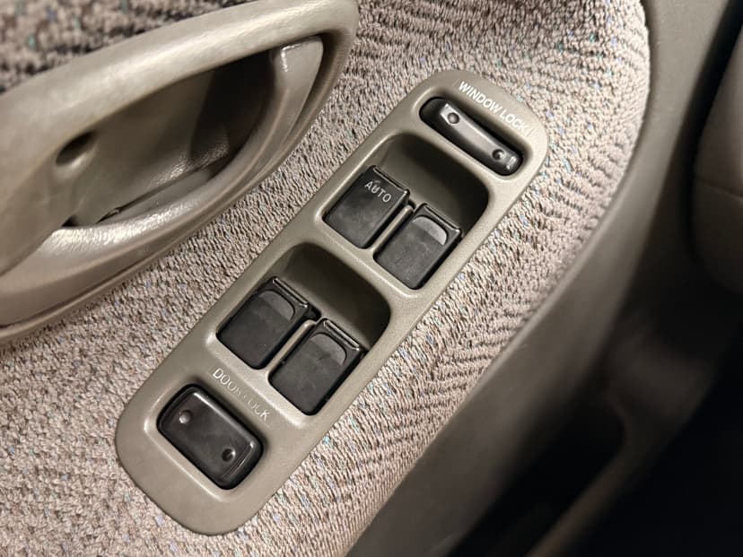 suzuki-grand vitara-2000-850-18