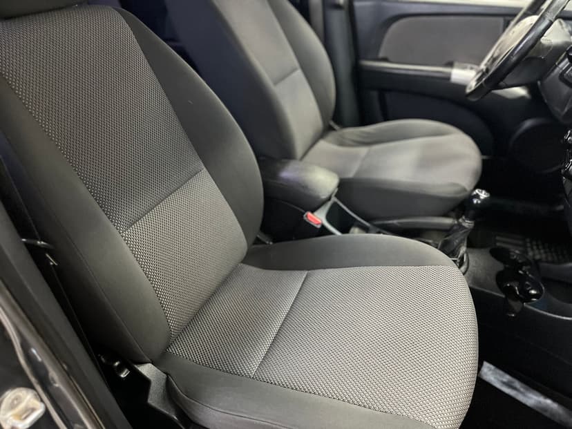 kia-sportage-2009-1071-20