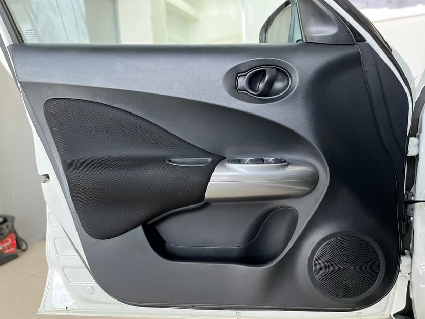 nissan-juke-2015-1206-21