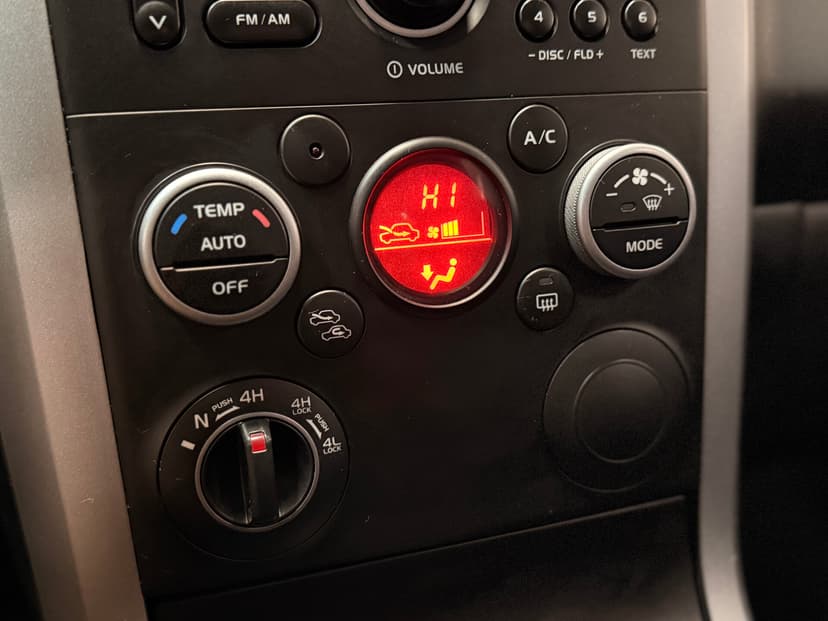 suzuki-grand vitara-2011-746-15