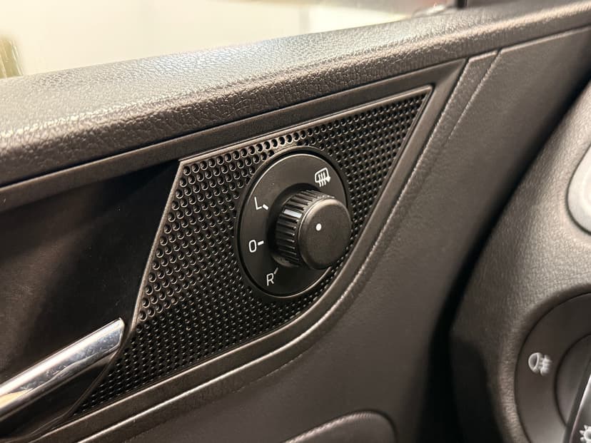 skoda-rapid-2019-699-17