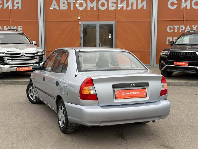hyundai-accent-2008-605-5