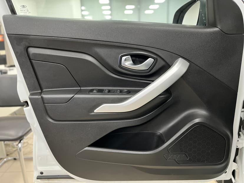 ваз (lada)-xray-2019-1050-24