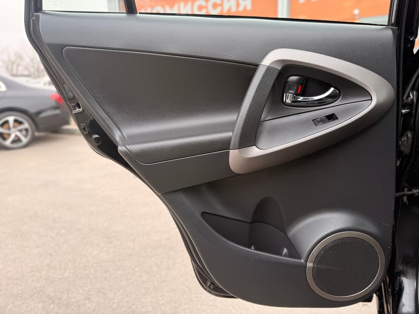 toyota-rav4-2006-867-29