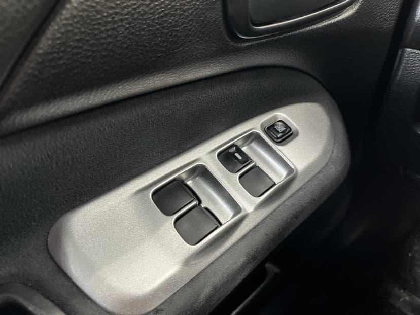 mitsubishi-lancer-2009-373-15